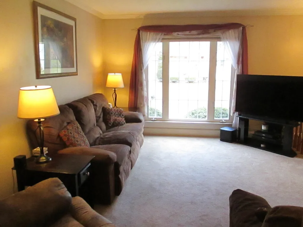 15 Clark Circle Keene NH 03431