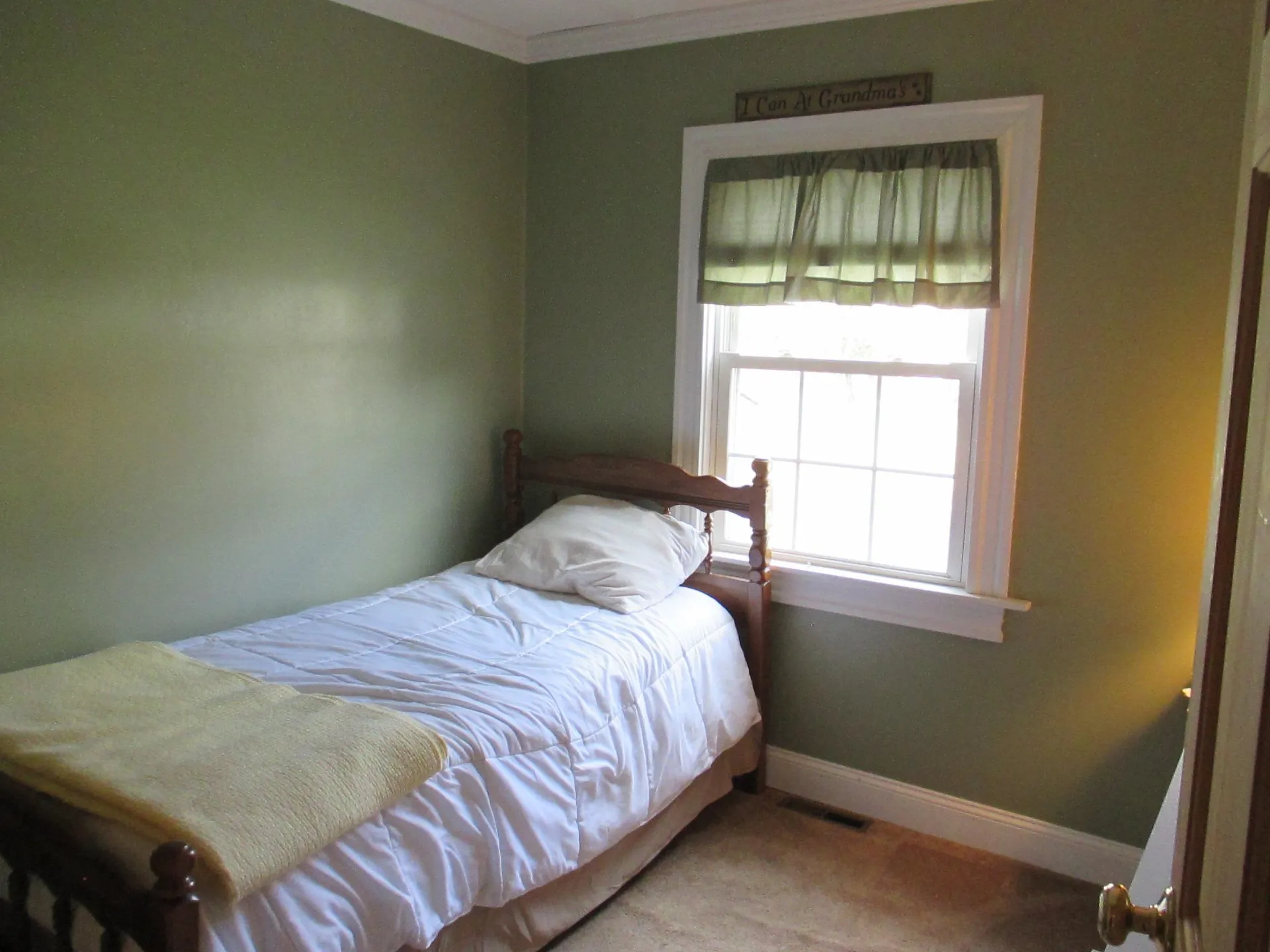 15 Clark Circle Keene NH 03431