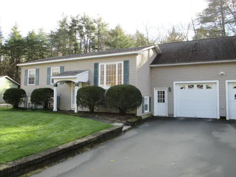 15 Clark Circle Keene NH 03431