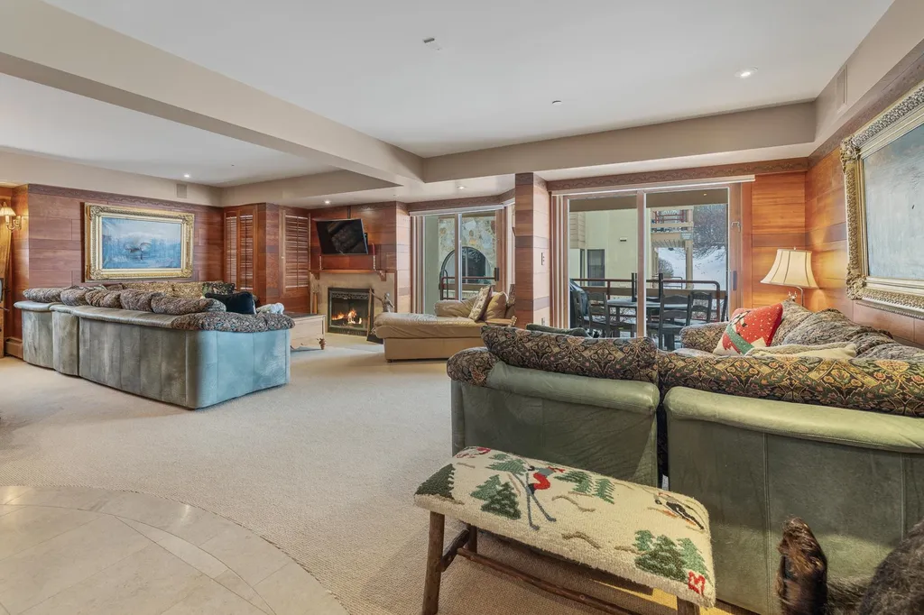 776 Stratton Mountain Access Road Stratton VT 05155