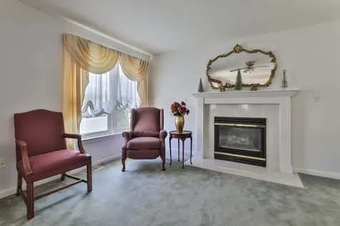1 Canter Court Nashua NH 03063