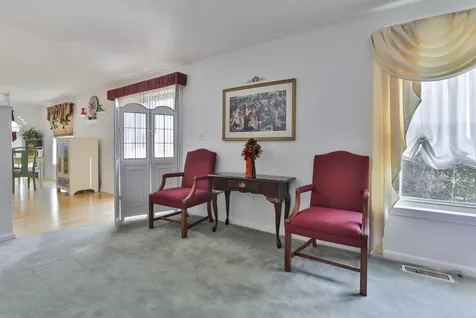 1 Canter Court Nashua NH 03063