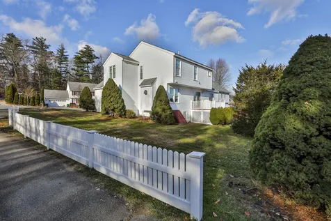 1 Canter Court Nashua NH 03063