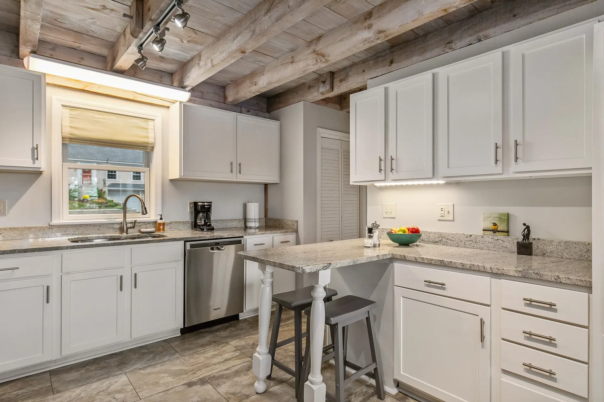 21 Birch Road Hampton NH 03842