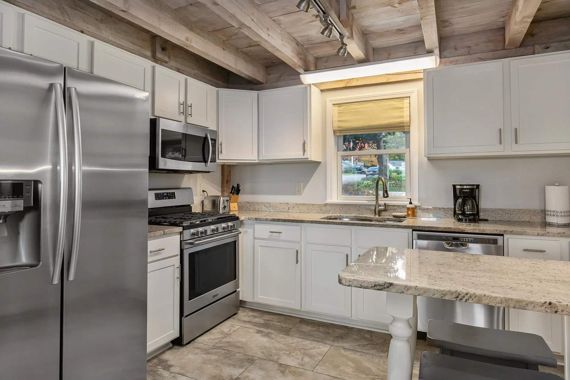 21 Birch Road Hampton NH 03842