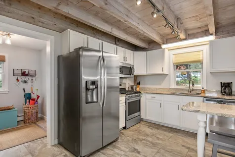 21 Birch Road Hampton NH 03842