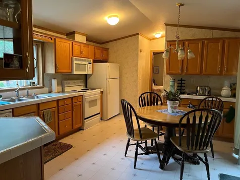 172 Brennan Street Colchester VT 05446