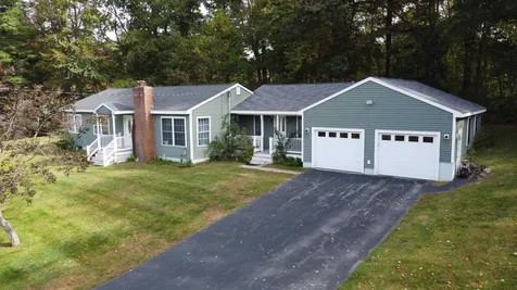 3 Mclain Drive Pelham NH 03076