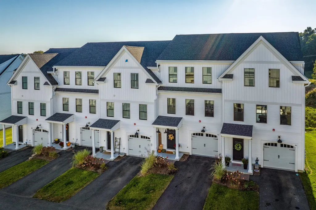 42 Northfield Drive Dover NH 03820