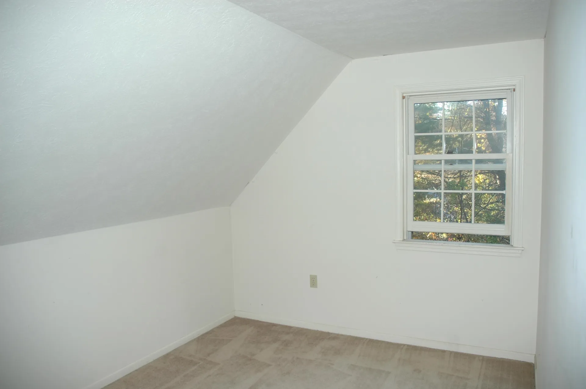 2 Rookery Way Litchfield NH 03052