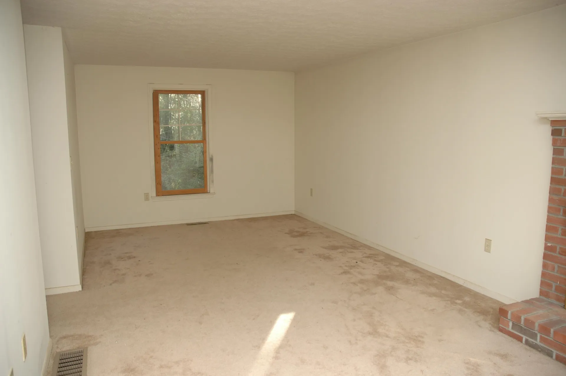 2 Rookery Way Litchfield NH 03052