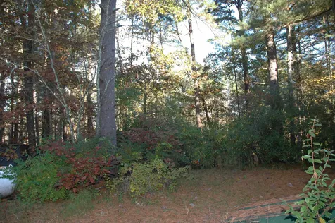 2 Rookery Way Litchfield NH 03052