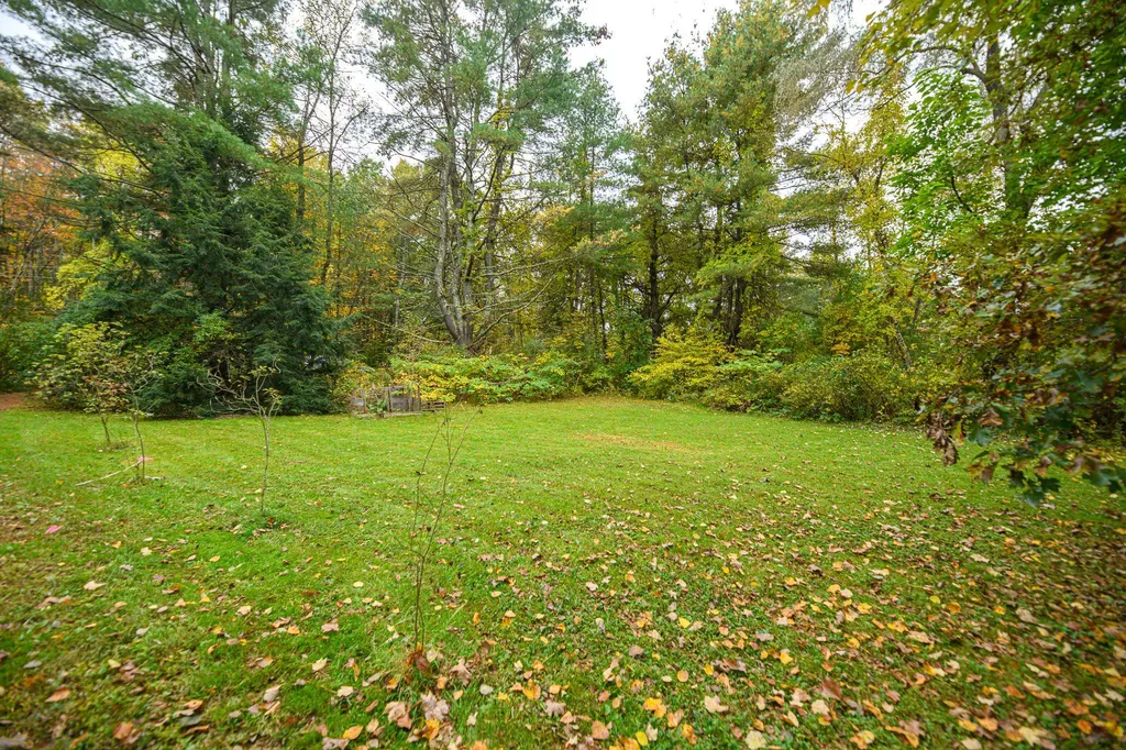 26 Hayden Lane Milford NH 03055