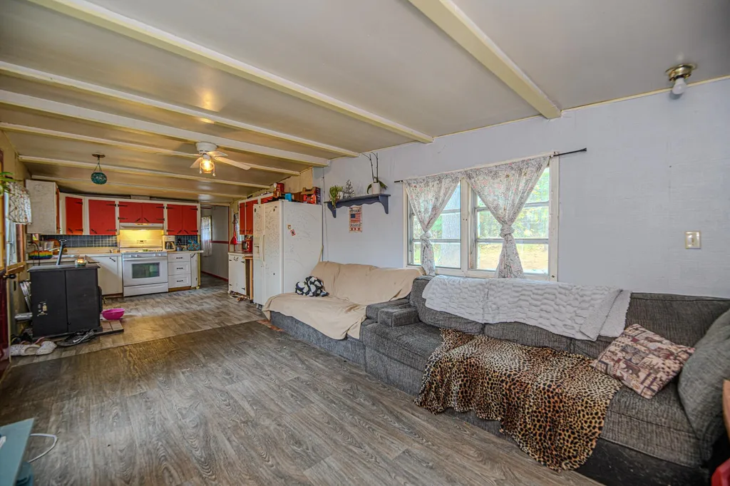 26 Hayden Lane Milford NH 03055