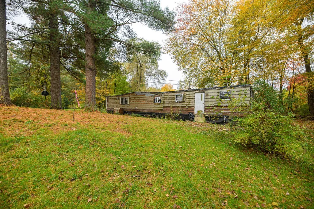 26 Hayden Lane Milford NH 03055