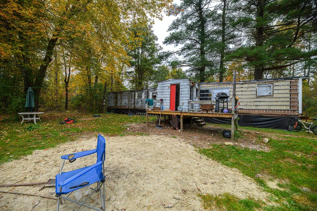 26 Hayden Lane Milford NH 03055