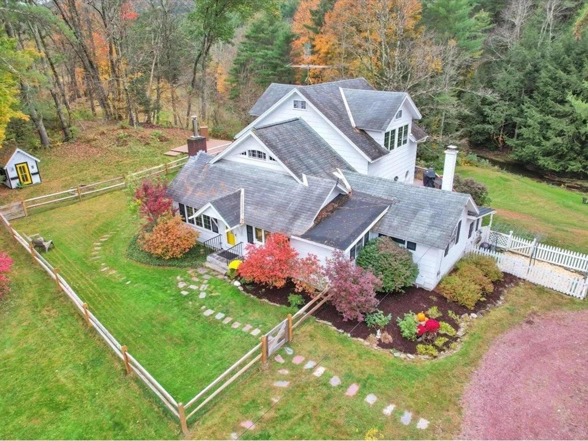 1143 Finel Hollow Road Poultney VT 05498