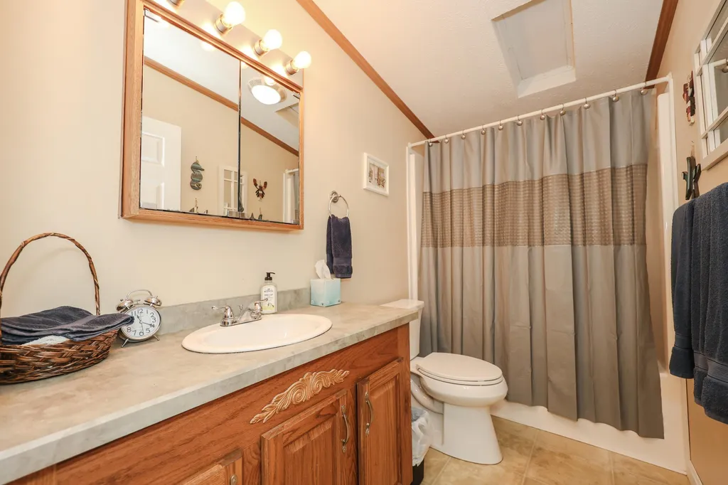 16 Roland Drive Allenstown NH 03275