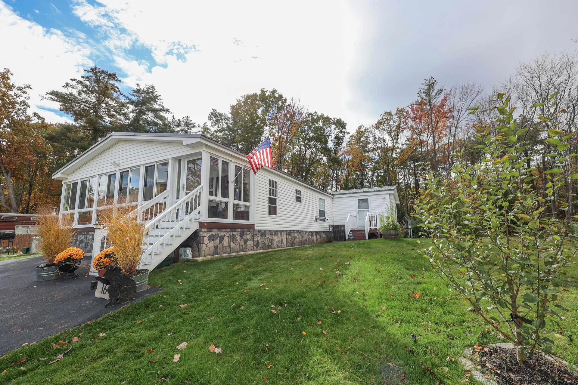 16 Roland Drive Allenstown NH 03275