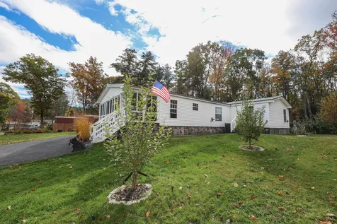16 Roland Drive Allenstown NH 03275