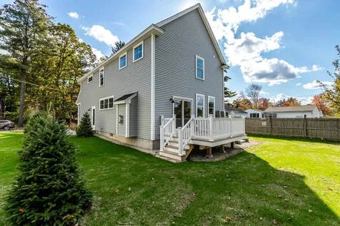 6 Sherman Street Dover NH 03820