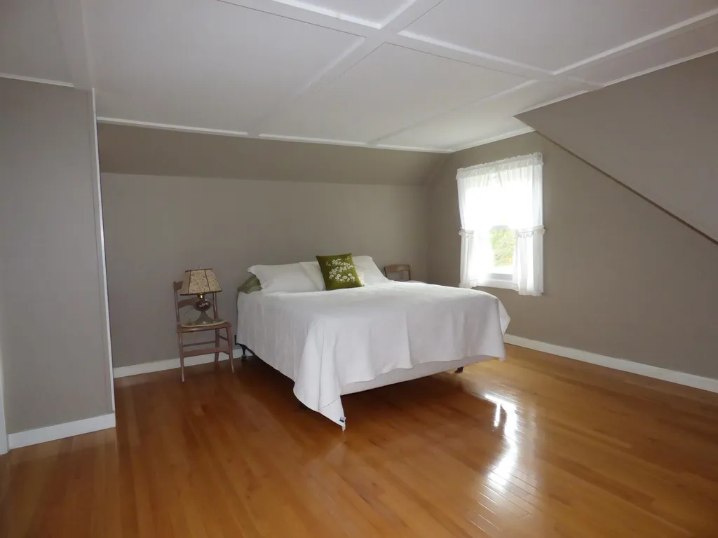 324 Center Street Wolfeboro NH 03894