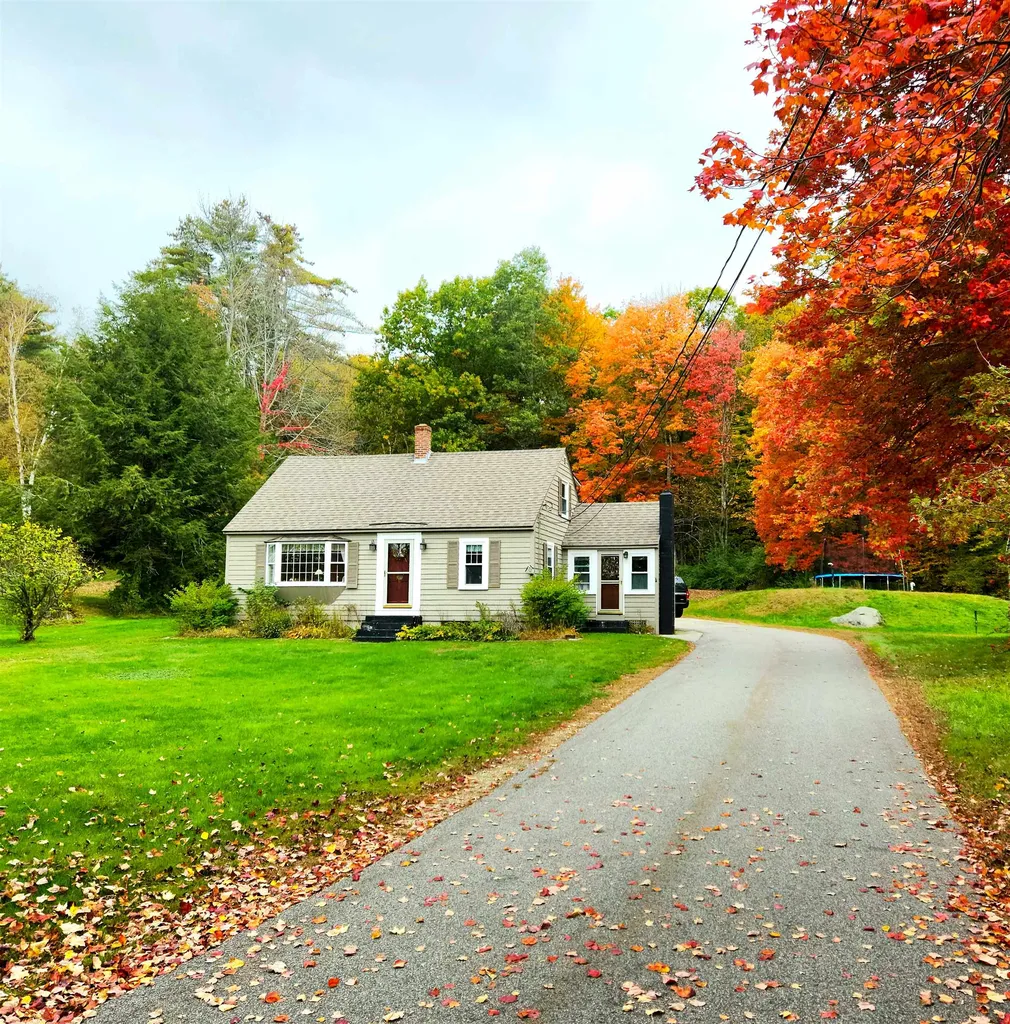 324 Center Street Wolfeboro NH 03894