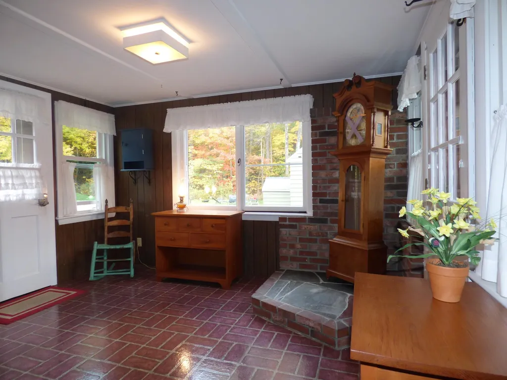 324 Center Street Wolfeboro NH 03894