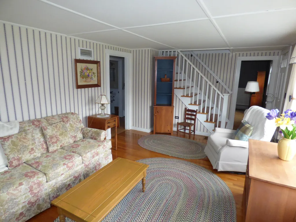 324 Center Street Wolfeboro NH 03894