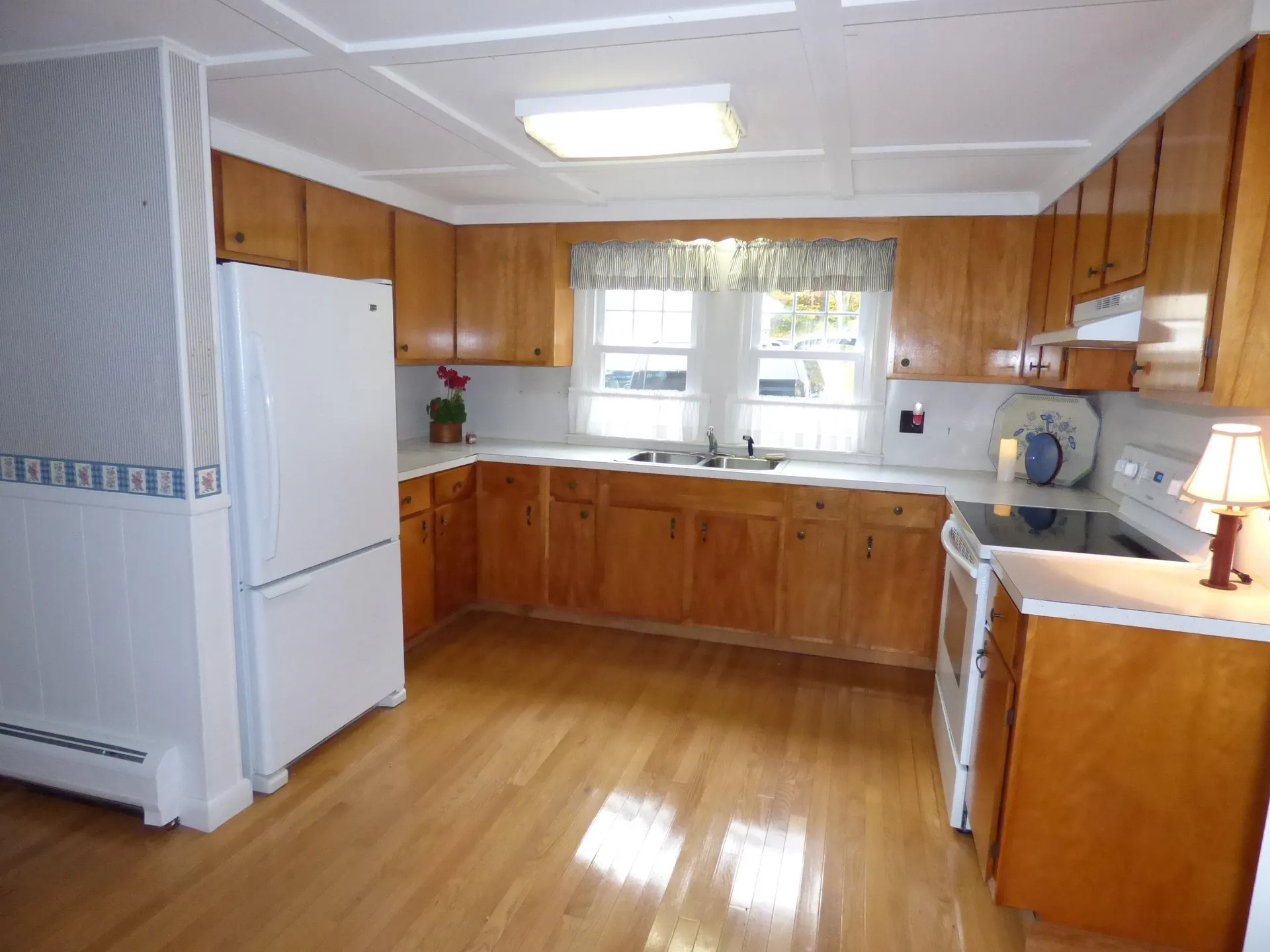 324 Center Street Wolfeboro NH 03894