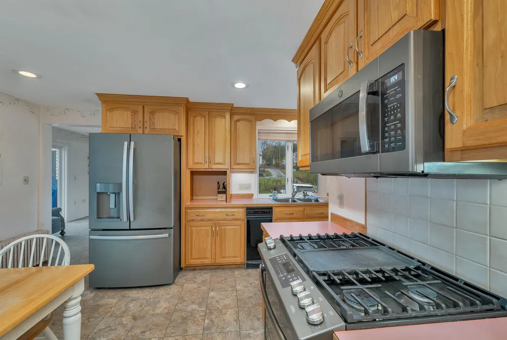 45 Pearl Street Franklin NH 03235