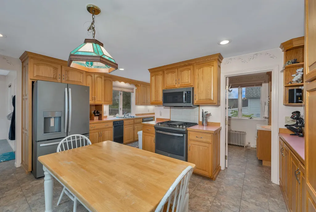 45 Pearl Street Franklin NH 03235