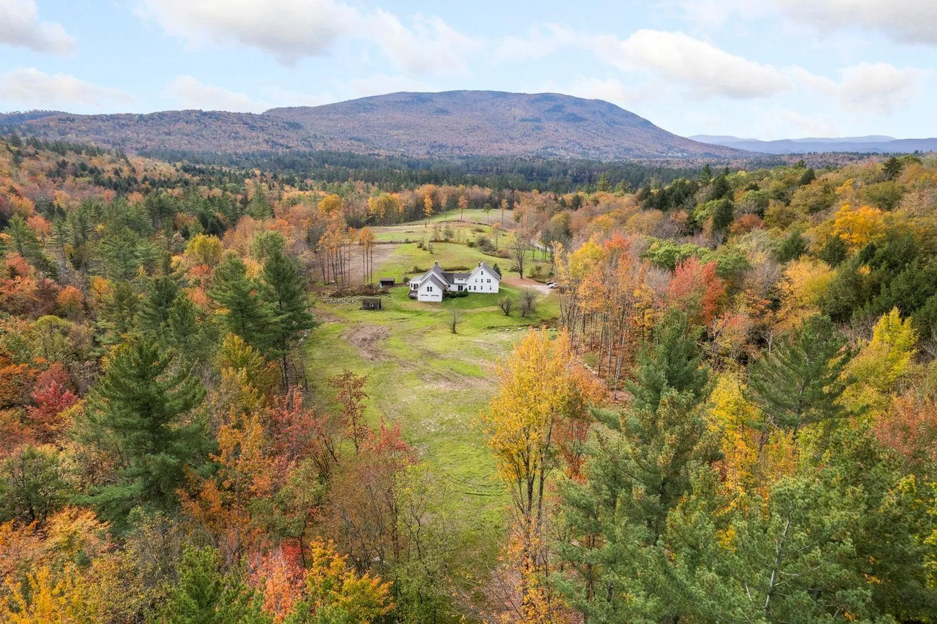 389 Cobble Hill Road Londonderry VT 05148
