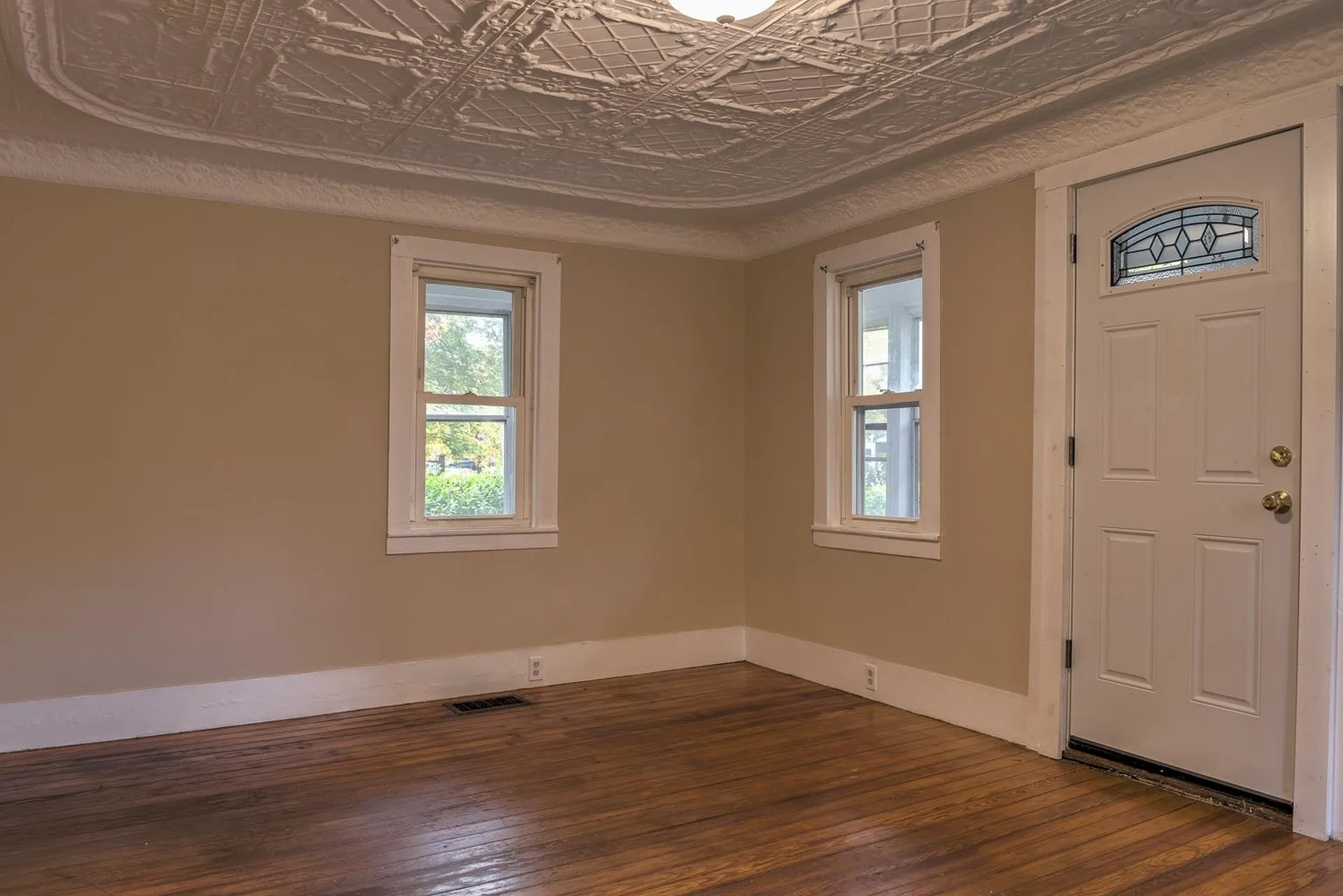 563 Washington Street Keene NH 03431