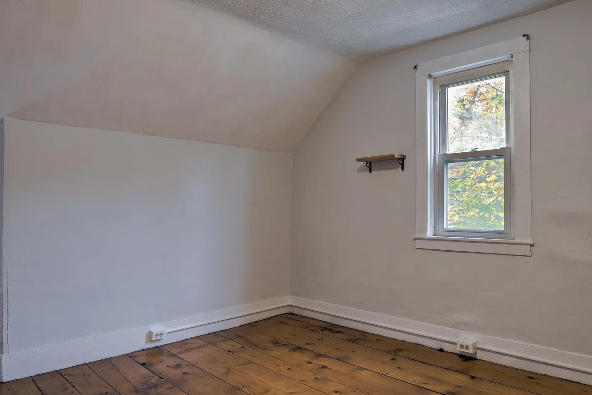 563 Washington Street Keene NH 03431