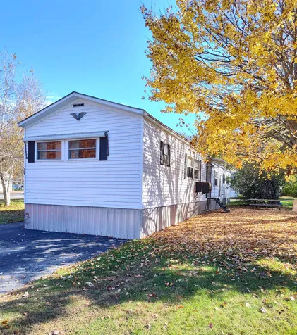 23 Hayes Park Exeter NH 03833