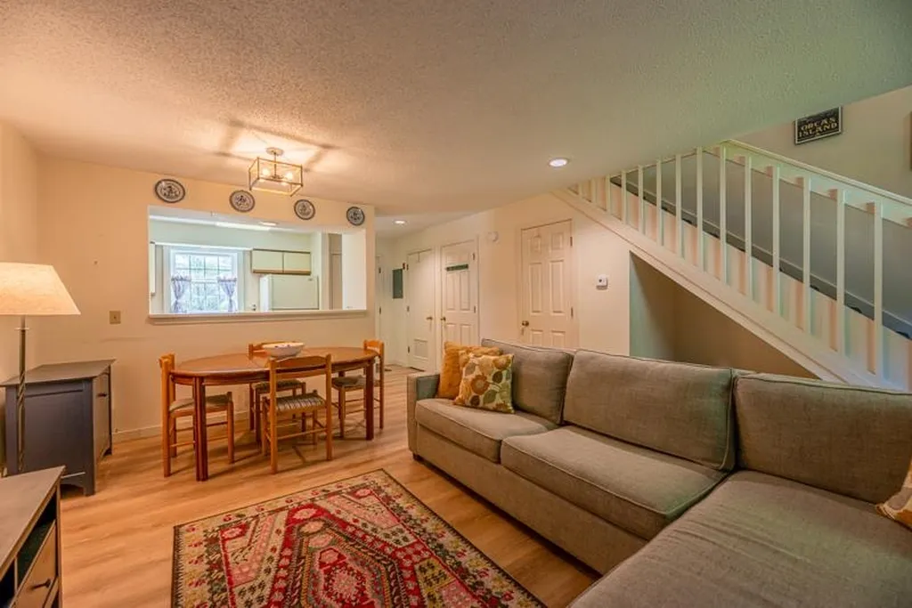 13804 Riverside Townhouses Road Manchester VT 05255