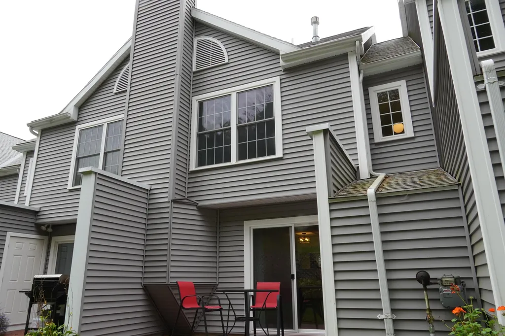 13804 Riverside Townhouses Road Manchester VT 05255