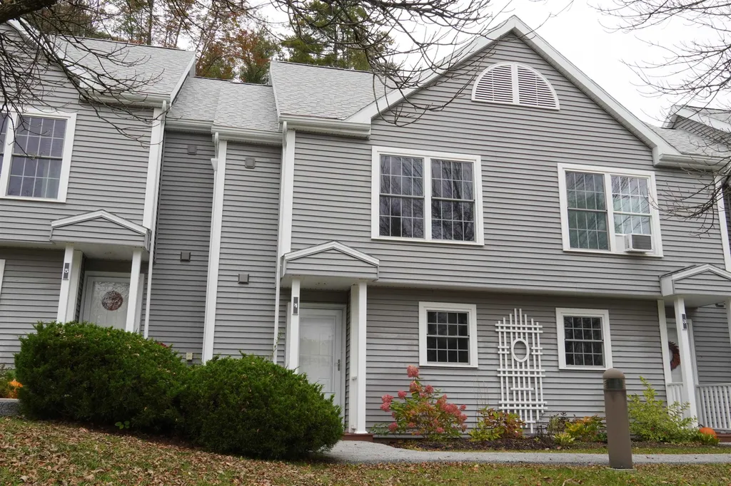 13804 Riverside Townhouses Road Manchester VT 05255