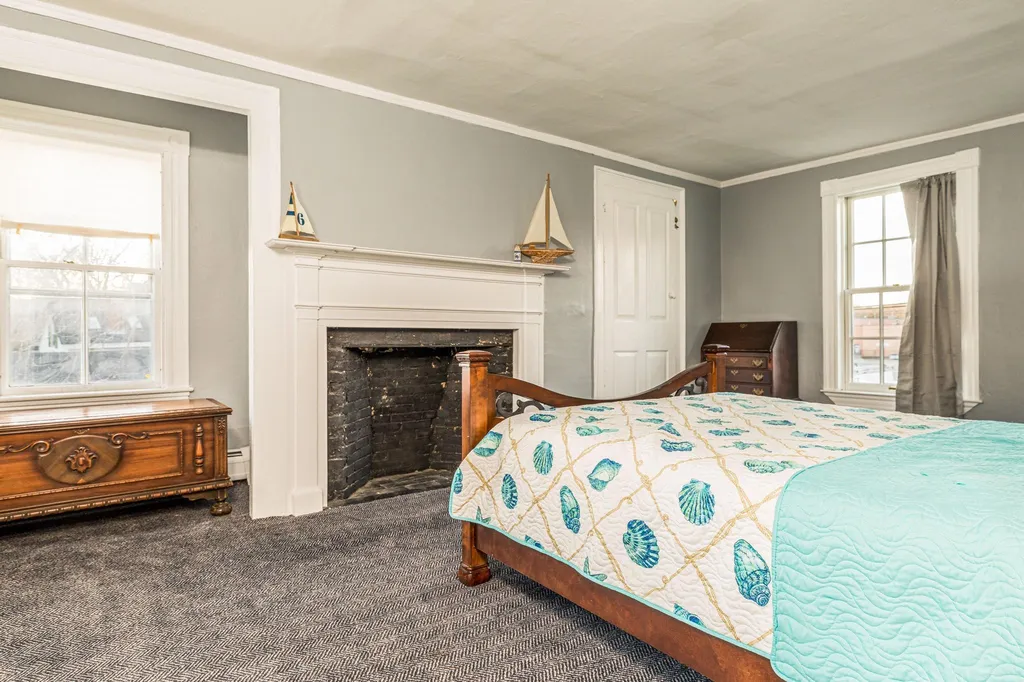 62 Kane Street Portsmouth NH 03801