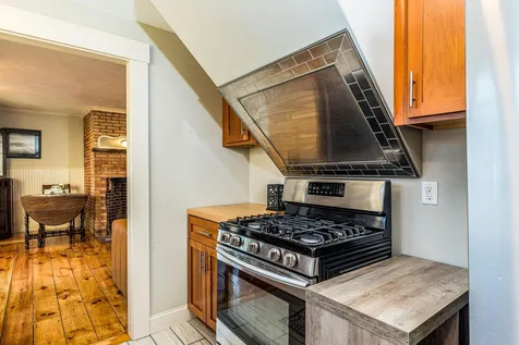 62 Kane Street Portsmouth NH 03801