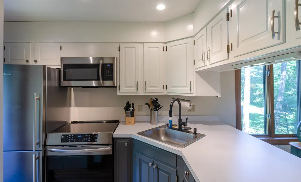 355 Lyman Batcheller Road Hartford VT 05059