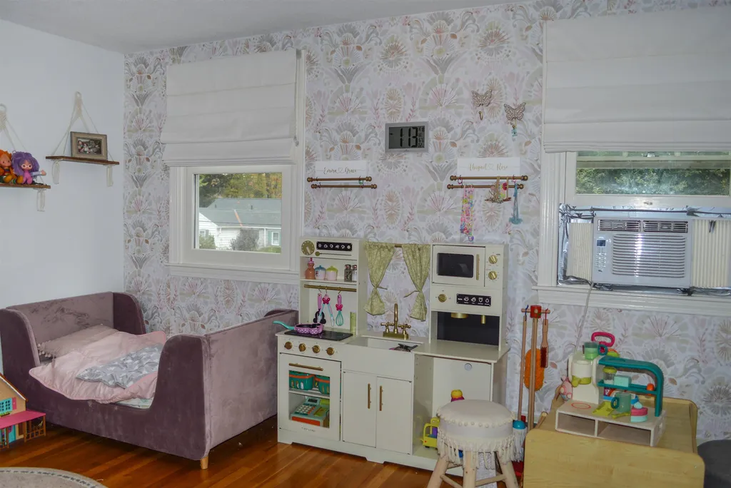 52 Greenwood Avenue Keene NH 03431