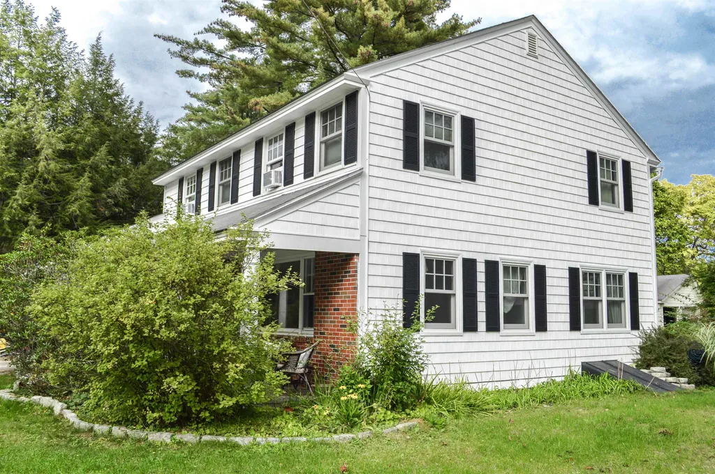 52 Greenwood Avenue Keene NH 03431