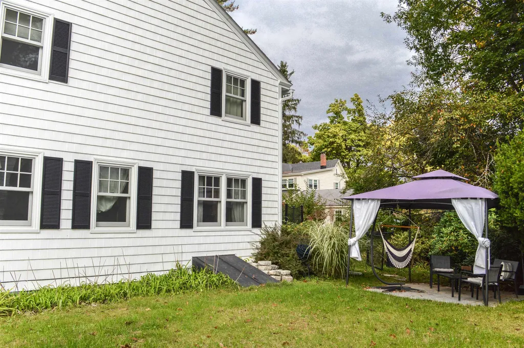 52 Greenwood Avenue Keene NH 03431