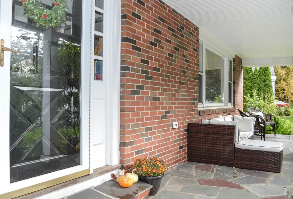 52 Greenwood Avenue Keene NH 03431