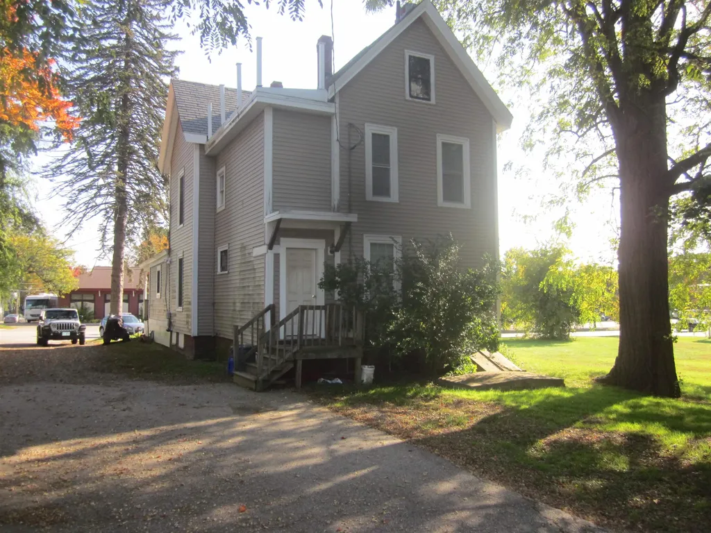 52 Lincoln Street Exeter NH 03833
