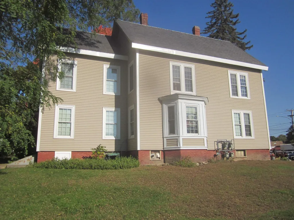 52 Lincoln Street Exeter NH 03833