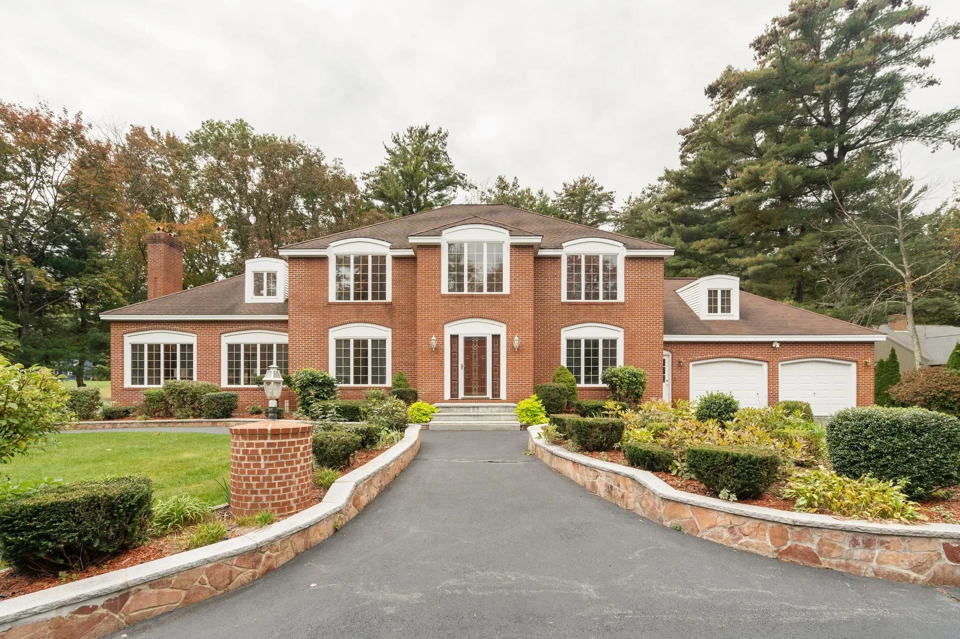 5 Woodmeadow Drive Salem NH 03079