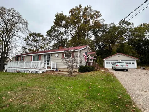 10 Adams Avenue Franklin NH 03235